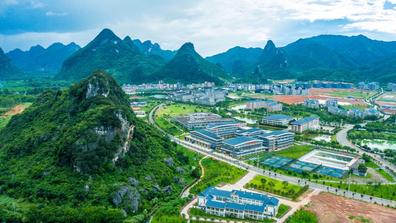 PCB电路板厚度分类解析：揭秘电子制造背后的秘密