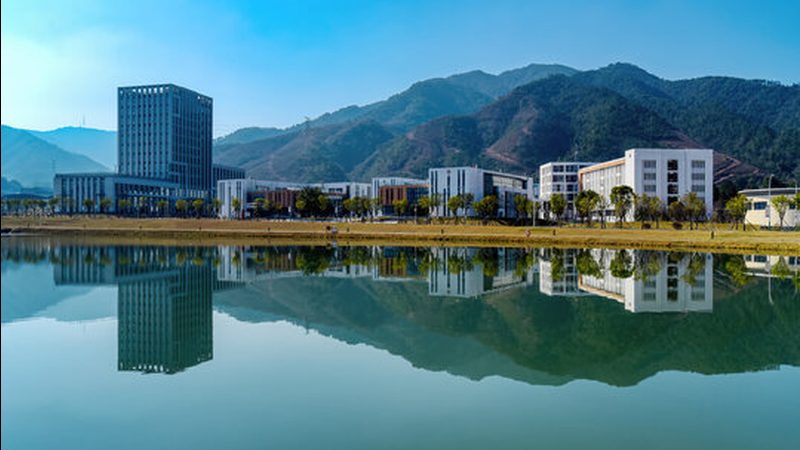 电子加工定制：揭秘报价明细背后的关键因素**